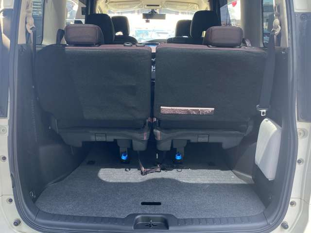 彦根インターからお車で3分とアクセス便利!近くには有名観光地の彦根城もありますので、観光と合わせてのご来店も良いですね♪活気溢れる自慢のスタッフがお客様のご来店をお待ちしております!