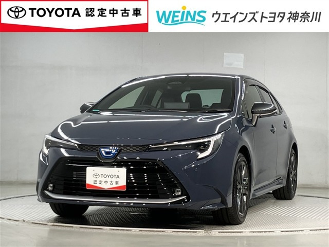 カローラ1.8 ハイブリッド W×B
