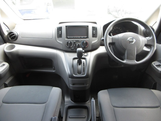 NV200バネットバン1.6 VX