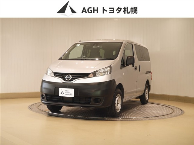NV200バネットバン1.6 DX 4WD