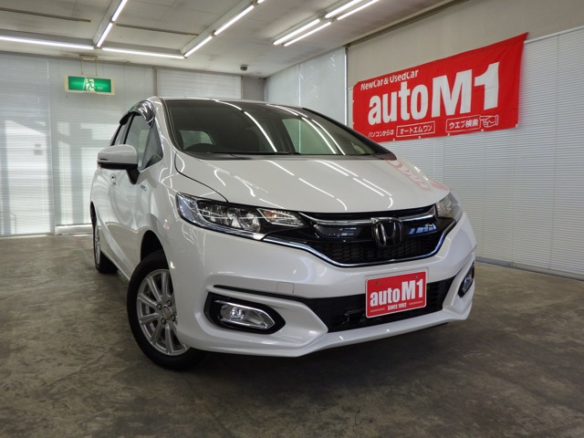 フィット1.5 ハイブリッド L ホンダセンシング 4WD
