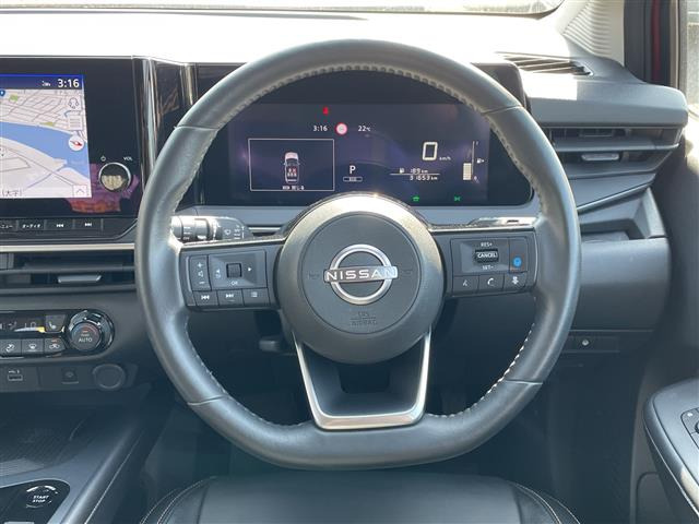ノート1.2 X FOUR 90周年記念車 4WD