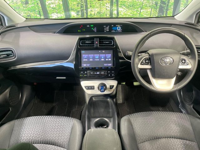プリウス1.8 S セーフティ プラス