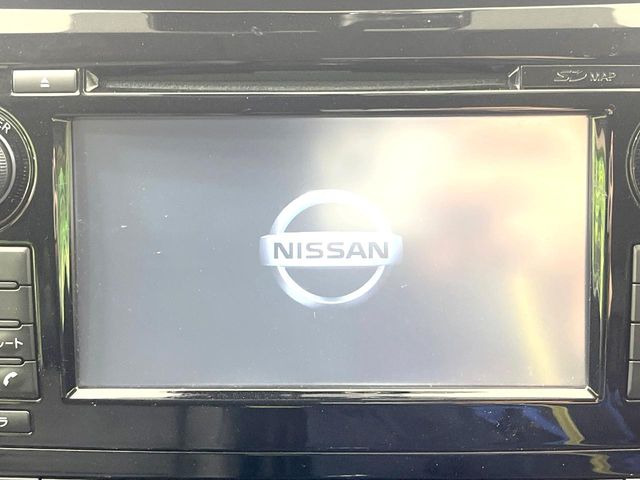 エクストレイル2.0 20X エマージェンシーブレーキパッケージ
