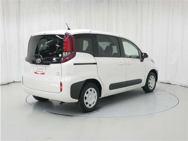シエンタハイブリッド 1.5 G E-Four 4WD
