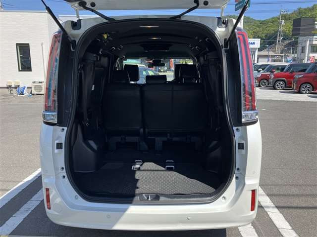 エスクァイア2.0 Xi