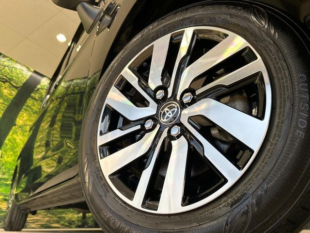 �y����14�C���`�A���~�z�C�[���z�O�ςɃ}�b�`���������A���~�z�C�[���𑕒����Ă���܂��B�e��ЊO�A���~�z�C�[����A�X�^�b�h���X�^�C�����戵�����Ă���܂��B���񂲑��k����������