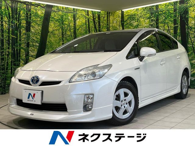 プリウス1.8 S