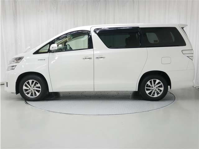 ヴェルファイアハイブリッド2.4 X 4WD