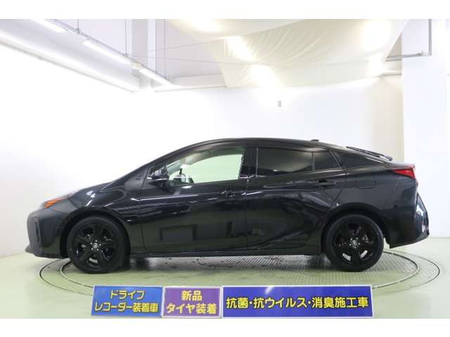プリウス1.8 S ツーリングセレクション ブラックエディション