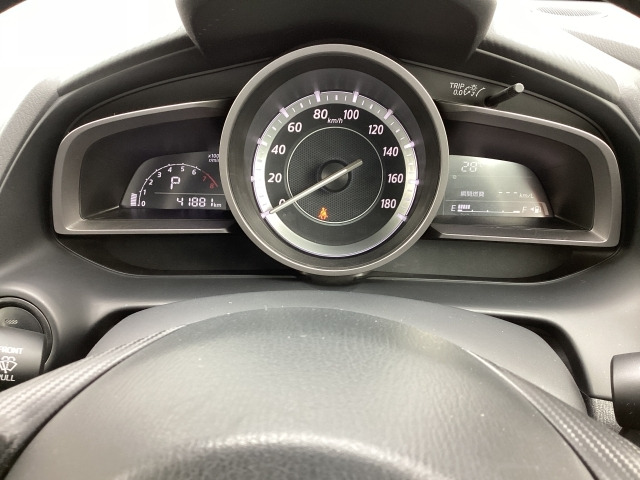 デミオ1.3 13S