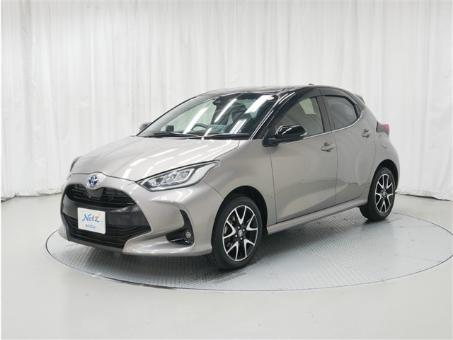 ヤリス1.5 ハイブリッド Z E-Four 4WD