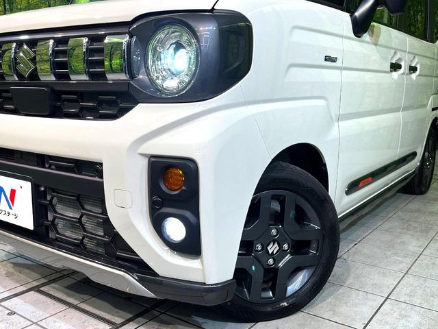 �yLED�w�b�h���C�g�z���V����ԑ��s�����ǍD�Ȏ��E���m�ۂ����S���ĉ^�]�ł��鍂�P�xLED�w�b�h���C�g�𑕔�!�_�����x�������A����d�͂��}�����Ă��܂��B