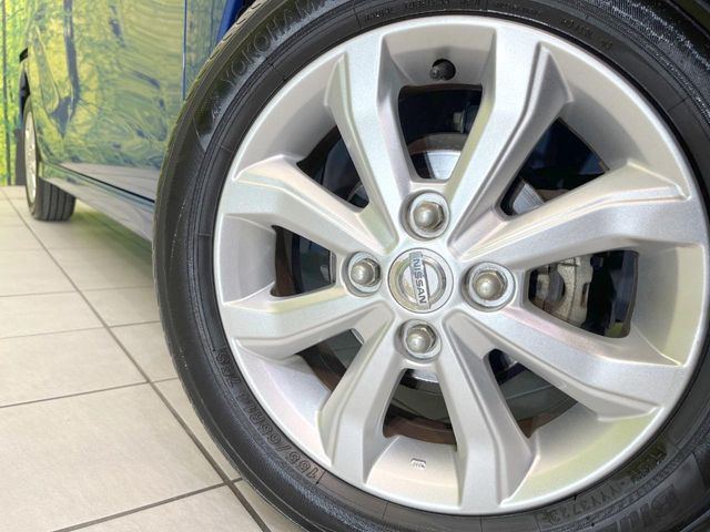 �y����14�C���`�A���~�z�C�[���z�O�ςɃ}�b�`���������A���~�z�C�[���𑕒����Ă���܂��B�e��ЊO�A���~�z�C�[����A�X�^�b�h���X�^�C�����戵�����Ă���܂��B���񂲑��k����������