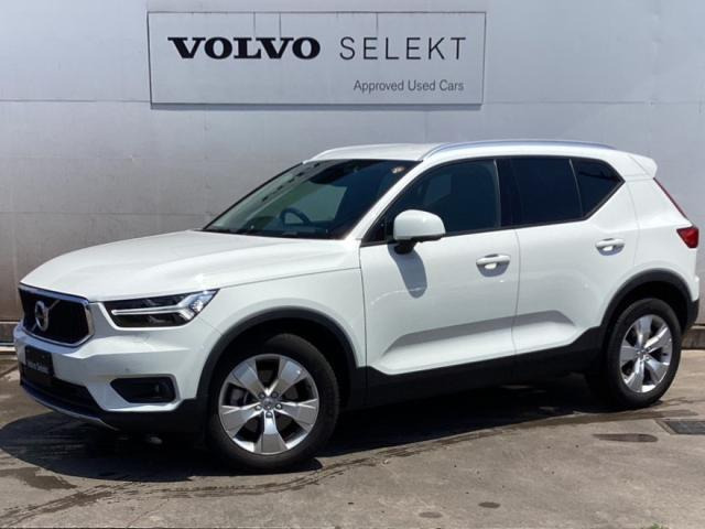 XC40B4 モメンタム
