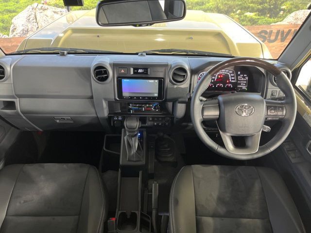 ランドクルーザー702.8 AX ディーゼル 4WD