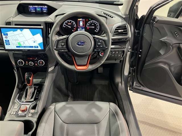 フォレスター2.0 エックスブレイク 4WD