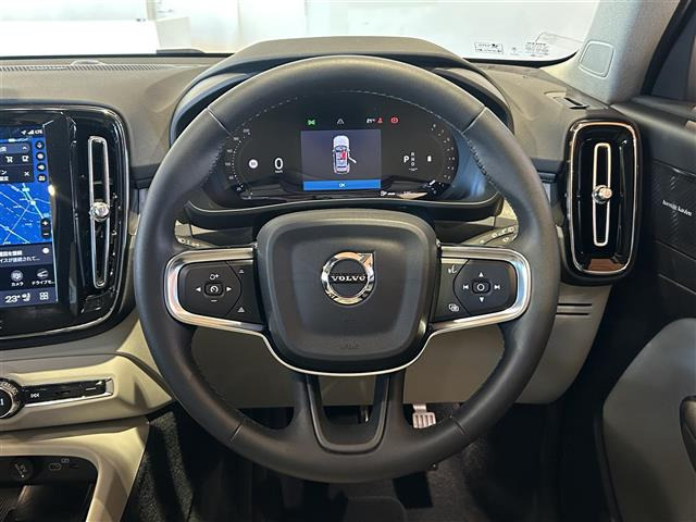 XC40アルティメット B4 AWD 4WD