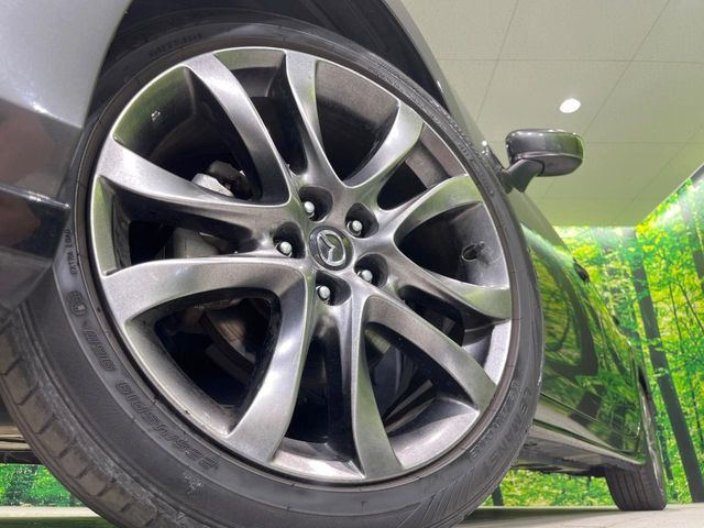 �y����19�C���`�A���~�z�C�[���z�O�ςɃ}�b�`���������A���~�z�C�[���𑕒����Ă���܂��B�e��ЊO�A���~�z�C�[����A�X�^�b�h���X�^�C�����戵�����Ă���܂��B���񂲑��k����������
