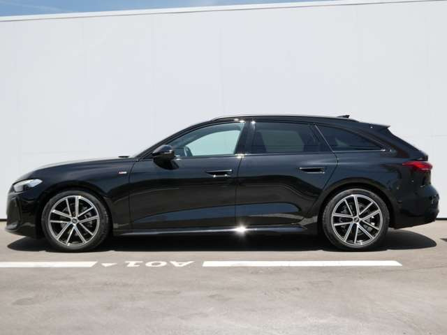 A5アバントTFSI クワトロ 150kW Sラインパッケージ 4WD