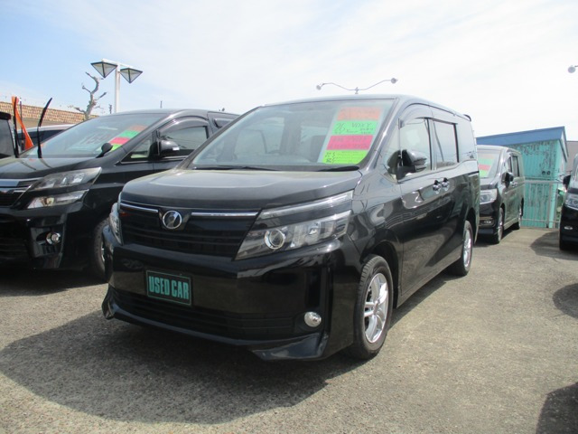 ヴォクシー2.0 X 4WD