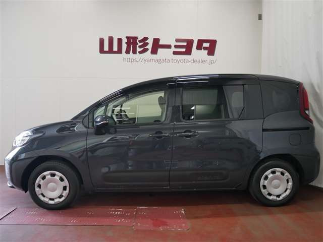 シエンタハイブリッド 1.5 G E-Four 4WD