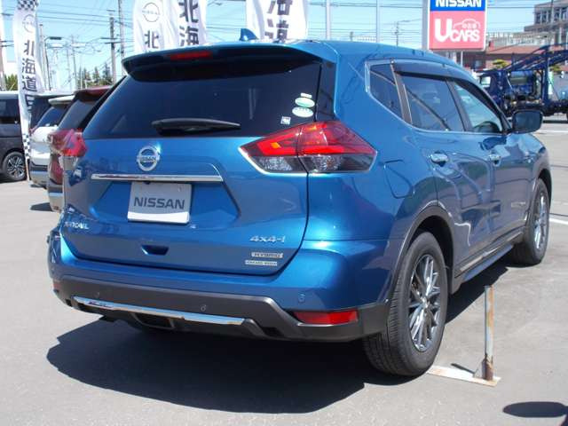エクストレイル2.0 20S ハイブリッド 4WD