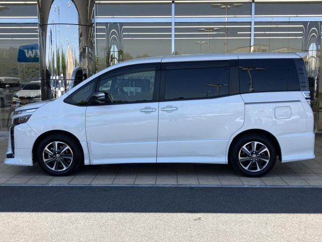 ヴォクシー2.0 ZS 煌II