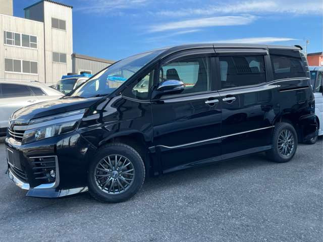 ヴォクシー2.0 ZS 煌II 4WD