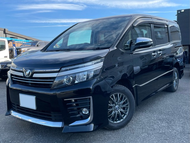 ヴォクシー2.0 ZS 煌II 4WD