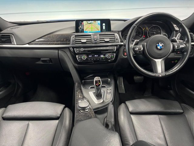 3シリーズツーリング330i Mスポーツ