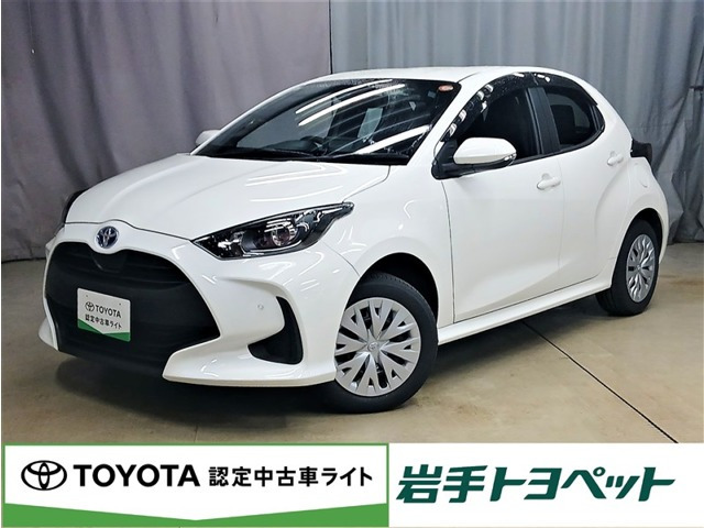 ヤリス1.5 ハイブリッド X E-Four 4WD