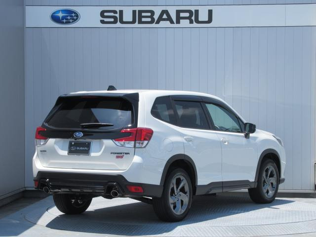 フォレスター1.8 STI スポーツ 4WD