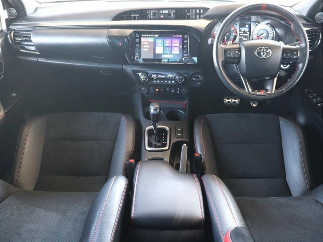 ハイラックス2.4 Z GRスポーツ ディーゼル 4WD