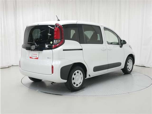 シエンタハイブリッド 1.5 G E-Four 4WD