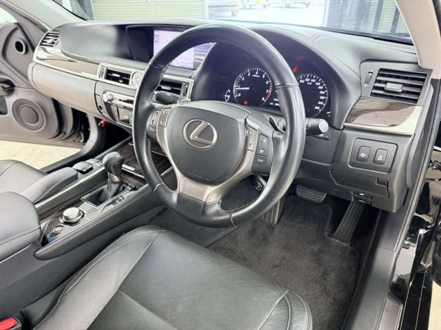 �M�d�Ȃ����Ԃ������Ă����������ɂ��肪�Ƃ��������܂����B����O�����Ȃ������̂قǁA�X�������肢�v���܂��B