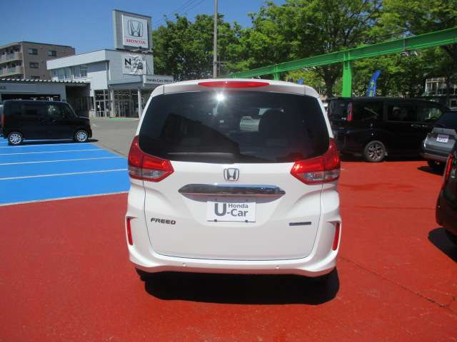フリード1.5 ハイブリッド G 4WD