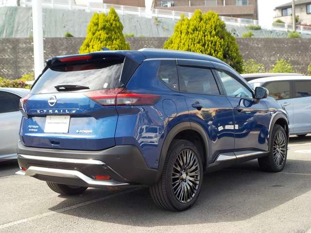 エクストレイル1.5 AUTECH アドバンスド パッケージ e-4ORCE 4WD