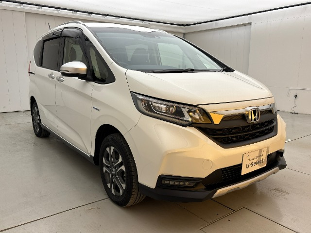 フリード1.5 ハイブリッド クロスター ホンダセンシング 4WD