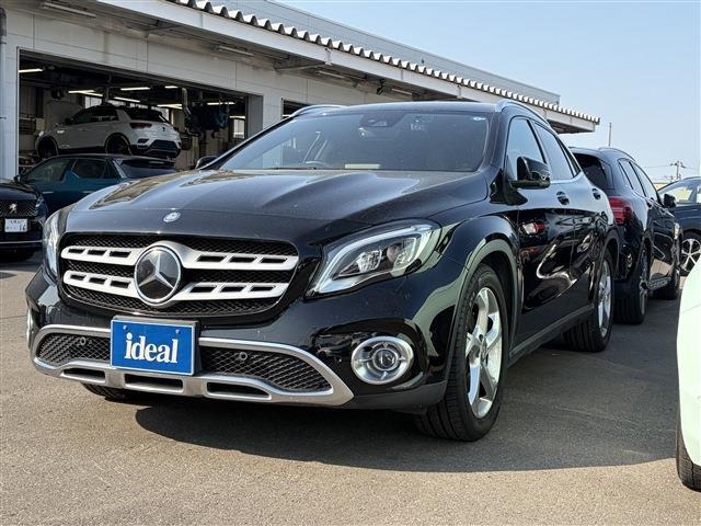 GLAクラスGLA220 4マチック 4WD