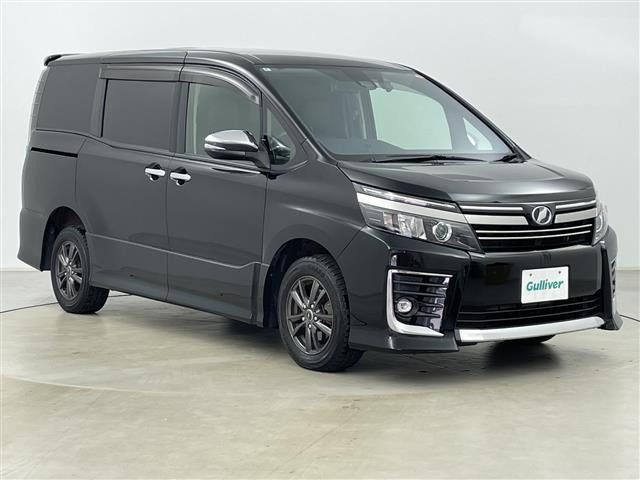 ヴォクシー2.0 ZS 煌II 4WD