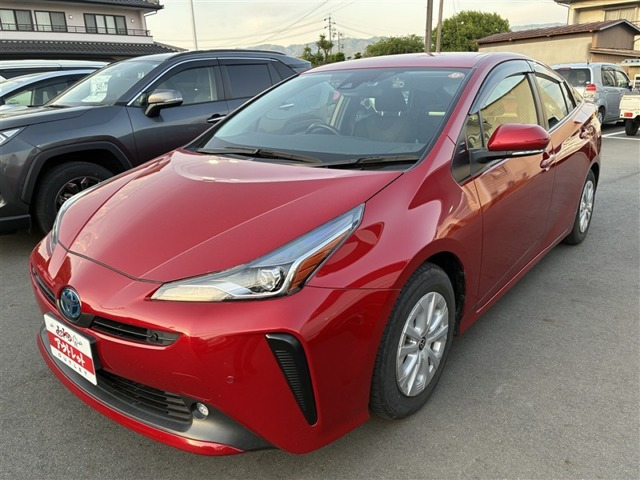 プリウス1.8 S