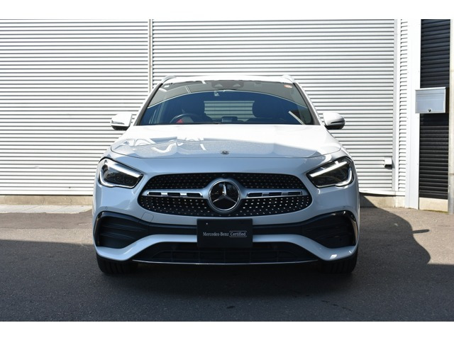 GLAクラスGLA200d 4マチック AMGライン 4WD