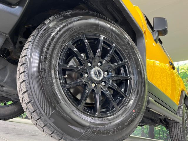 �y17�C���`�A���~�z�C�[���z�O�ςɃ}�b�`�����A���~�z�C�[���𑕒����Ă���܂��B�e��A���~�z�C�[����A�X�^�b�h���X�^�C�����戵�����Ă���܂��B���񂲑��k����������
