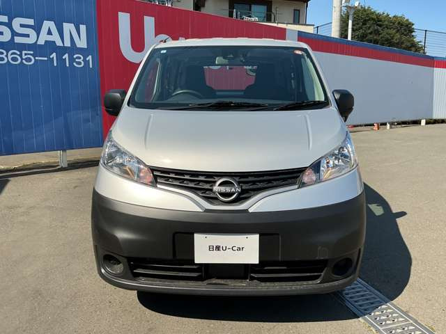 NV200バネットバン1.6 DX