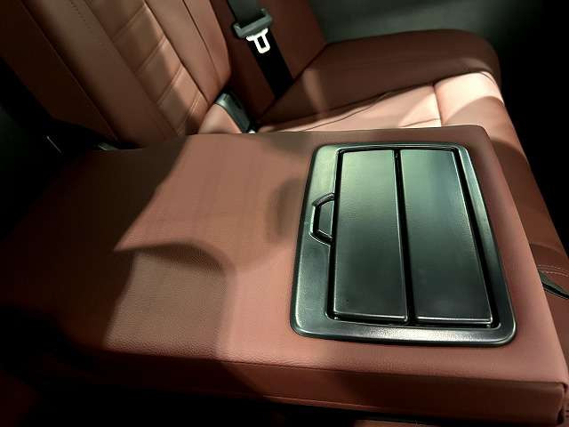 2シリーズクーペM240i xドライブ 4WD