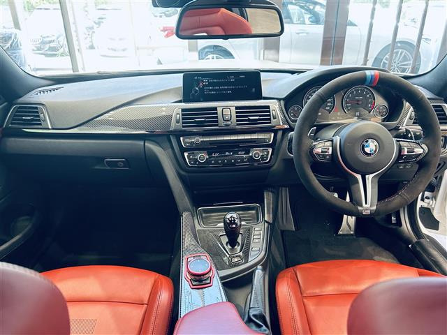 M4クーペ3.0