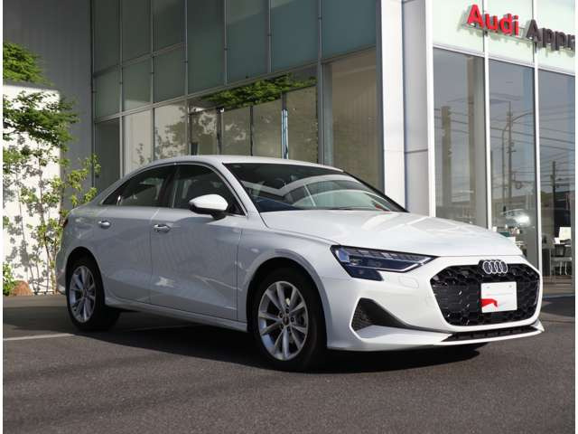 A3セダン30 TFSI アドバンスド