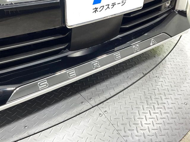 セレナ1.4 e-POWER ハイウェイスターV