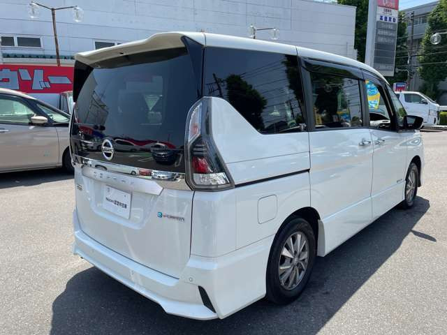セレナ1.2 e-POWER ハイウェイスターV